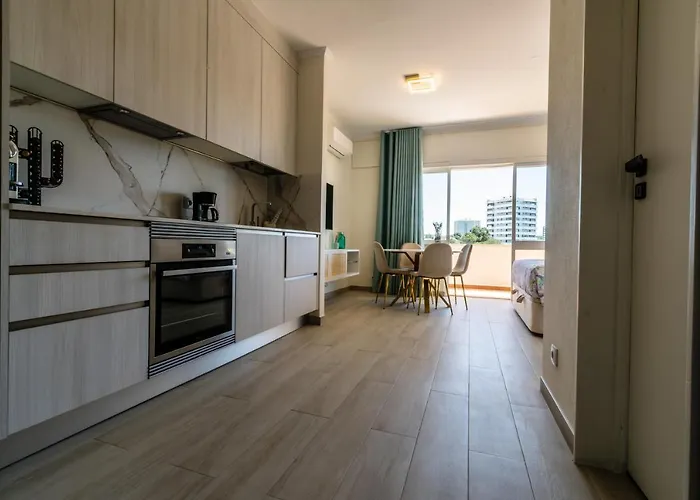 דירה Barinel Ocean Breeze אלבור