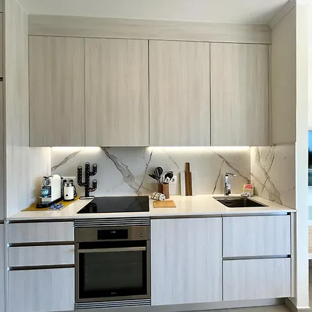 Apartament Barinel Ocean Breeze *